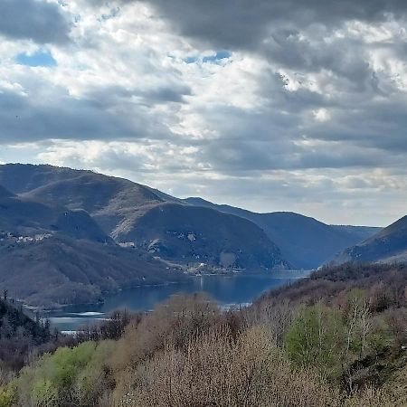 Agriturismo I Due Regni Petrella Salto Esterno foto