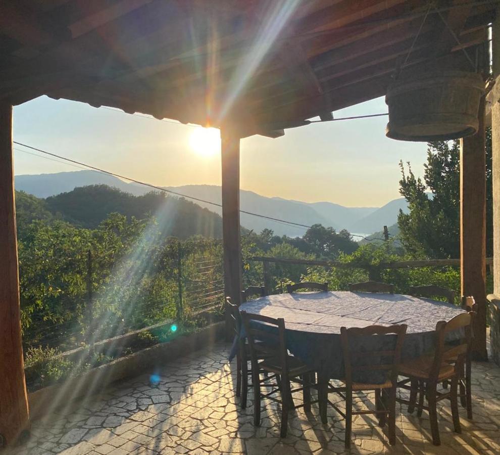 Agriturismo I Due Regni Petrella Salto Esterno foto
